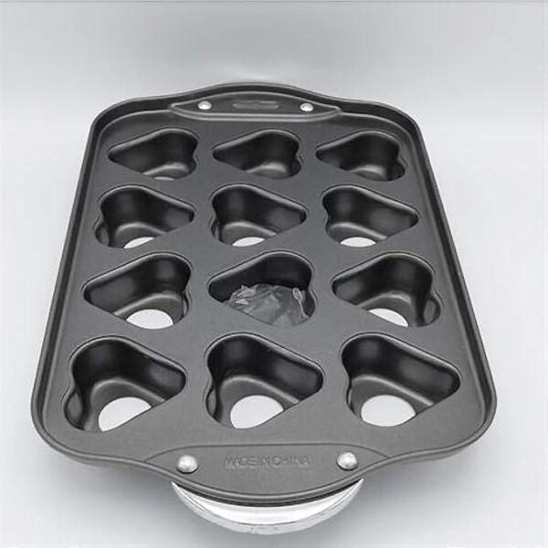 12 Cup Heart Shape Muffin Pan Non-Stick Teflon